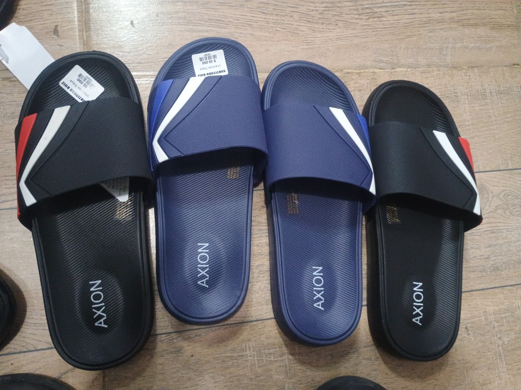 chanclas 3 rayas