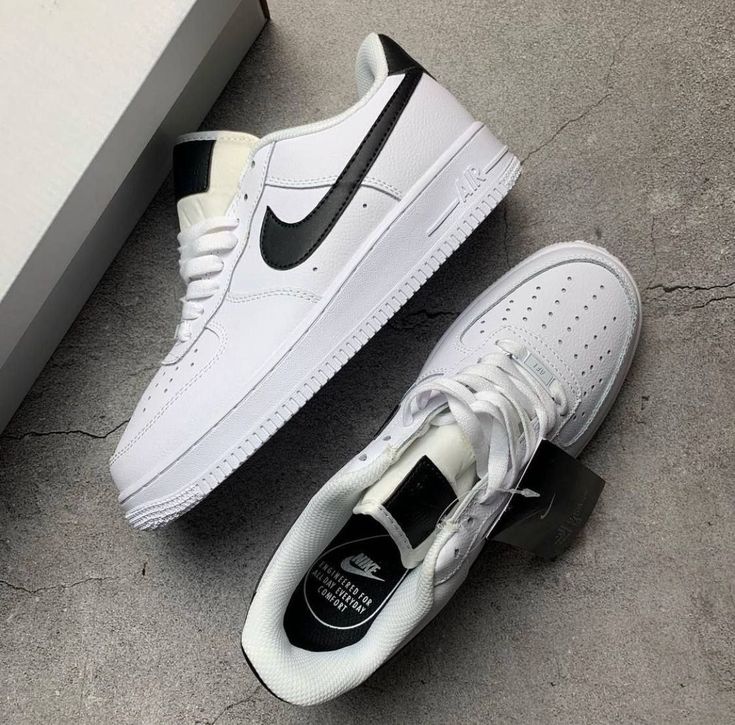 Nike force 1