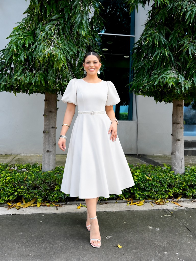 Vestido blanco manga abullonada liso