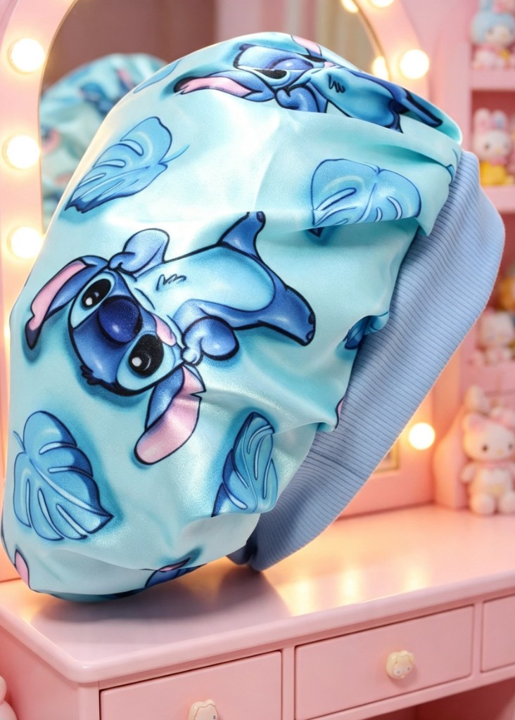Gorro de satin Stich azul claro