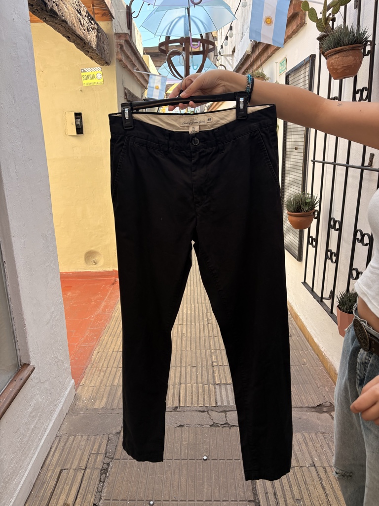 Pantalon negro recto H&M Talle 40