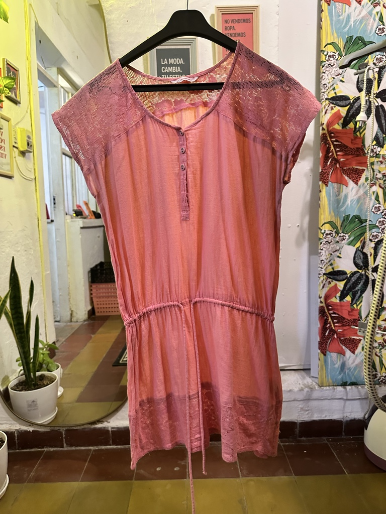 Vestido rosa manga corta