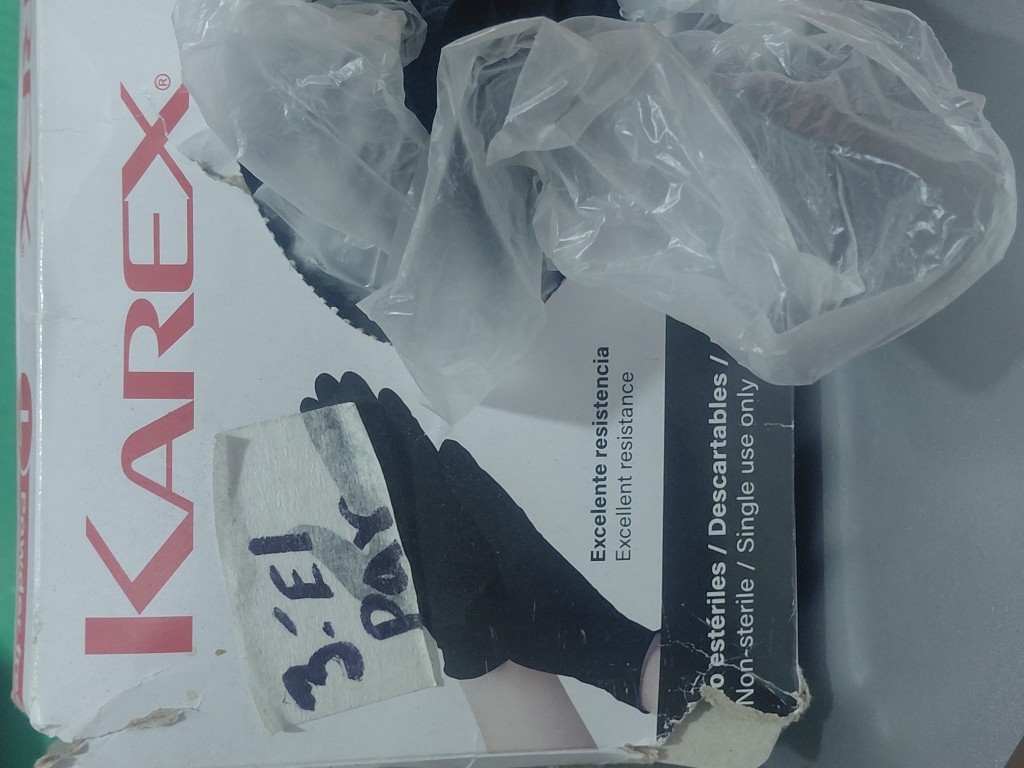 guantes de latex negro PAR