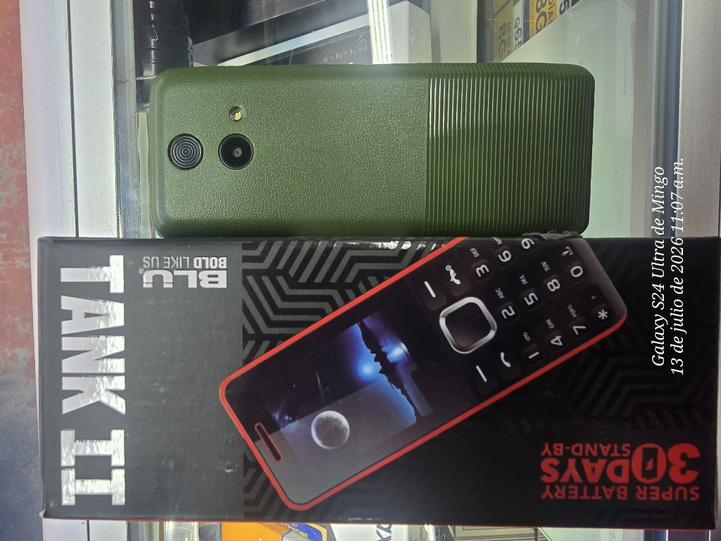 TELEFONO FRIJOLITO BLU TANK II 2GEN LIB DUAL VERDE