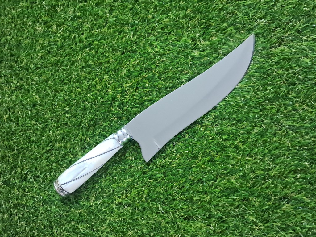 Picanheira 8" - cabo osso e arame - lâmina aço inox 3 mm