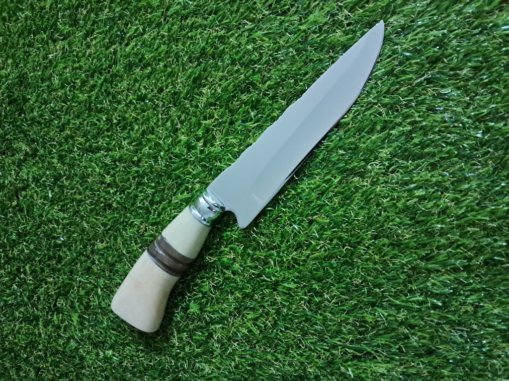 Faca 7" - cabo osso e madeira torneada - lâmina aço inox 2 mm