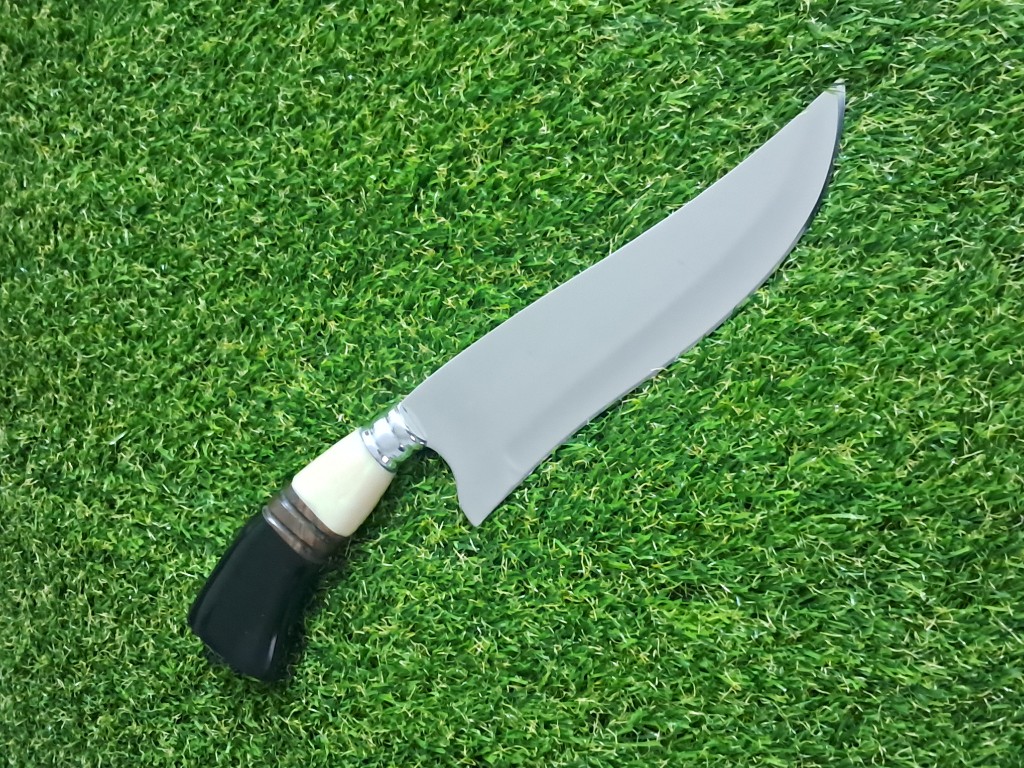 Picanheira 8" - cabo osso, madeira torneada, chifre - lâmina aço inox 3 mm