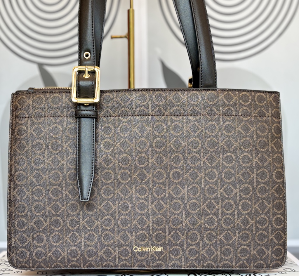 Bolso Tote Calvin Klein monogramiada