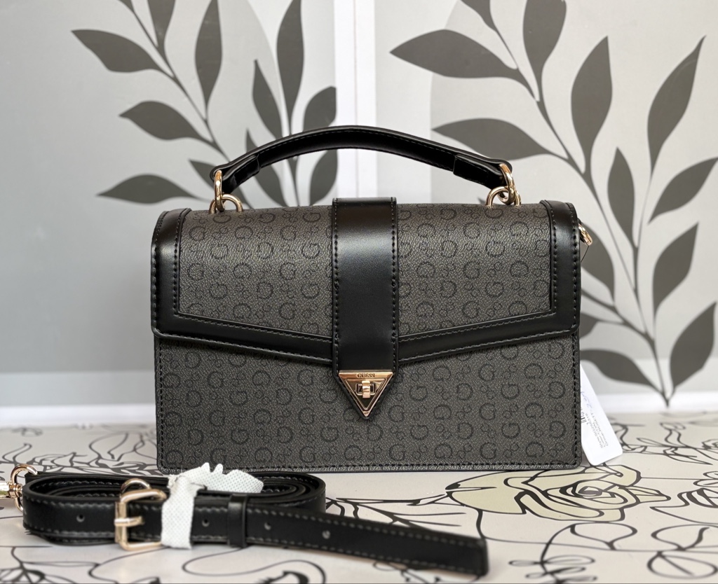 Bolso de mano/ Crossbody Guess