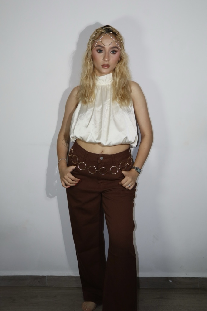 Pantalón y top de satin