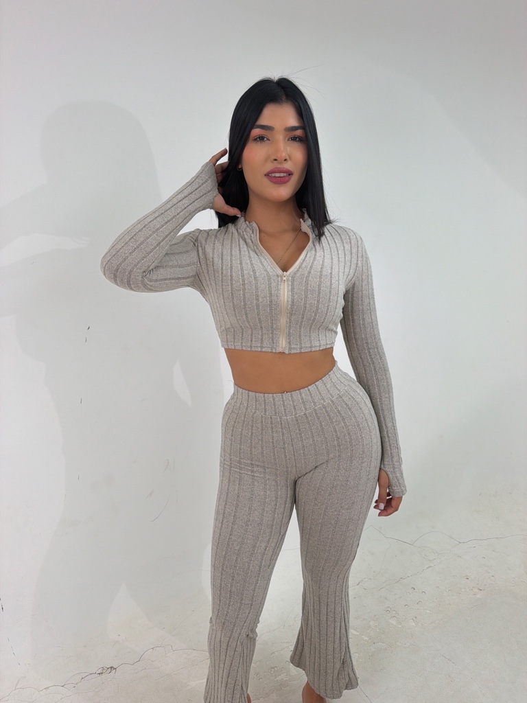 Conjunto gris