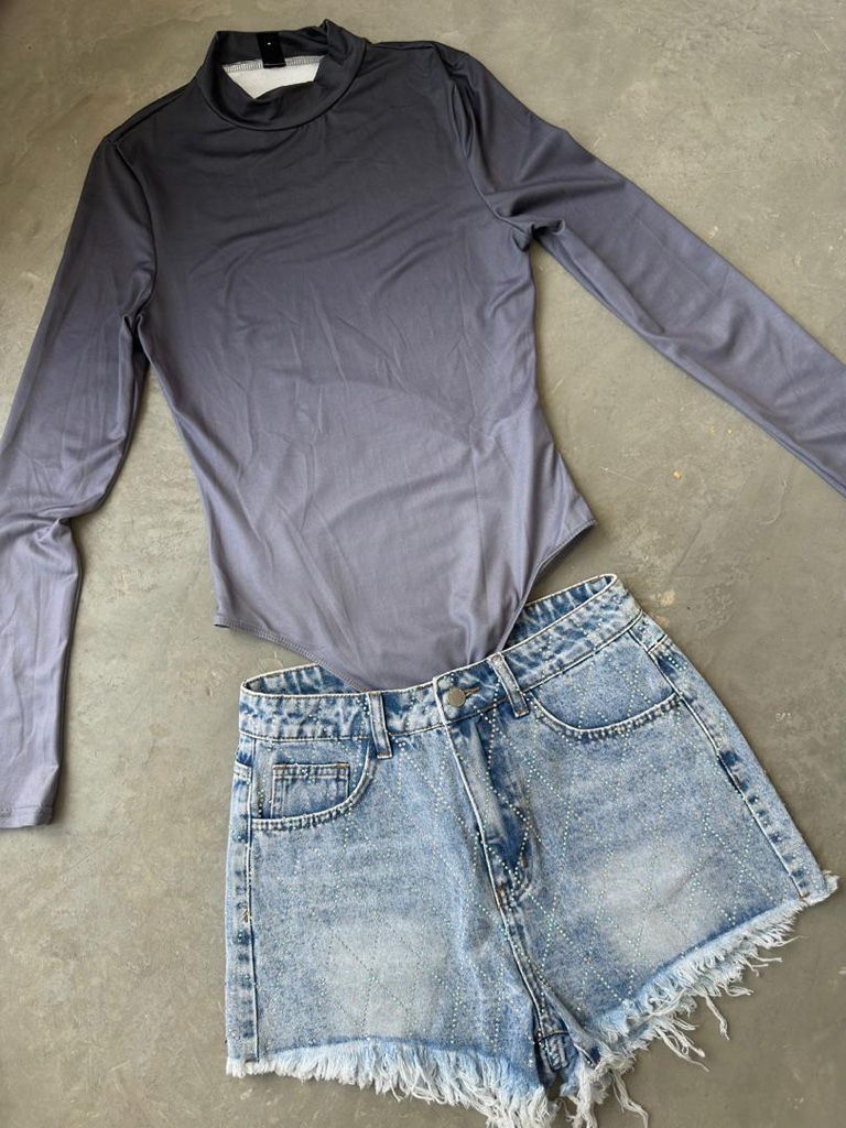 Body degradado gris