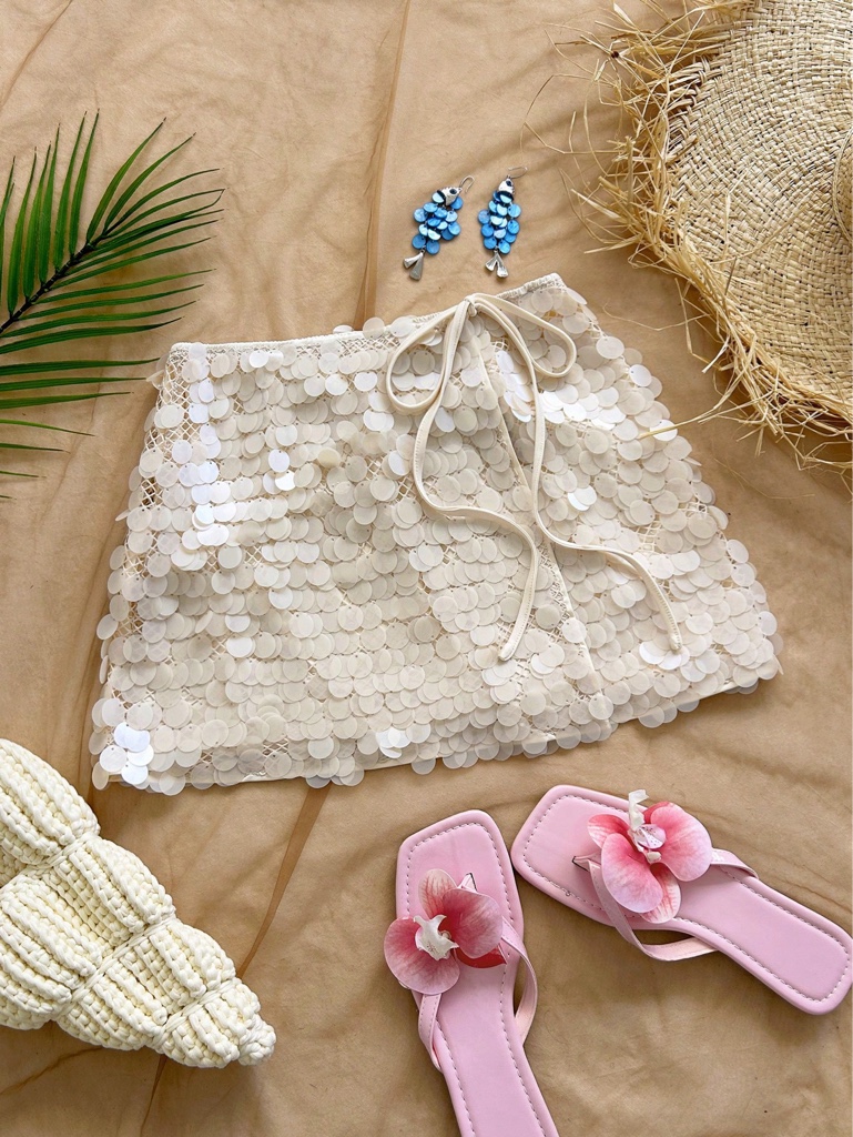 Falda de lentejuelas beige
