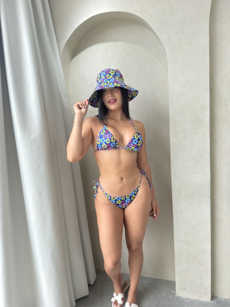 Bikini floral azul