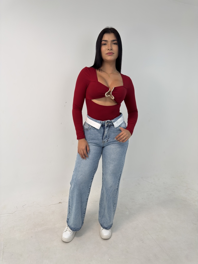 Jeans ancho con pretina blanca
