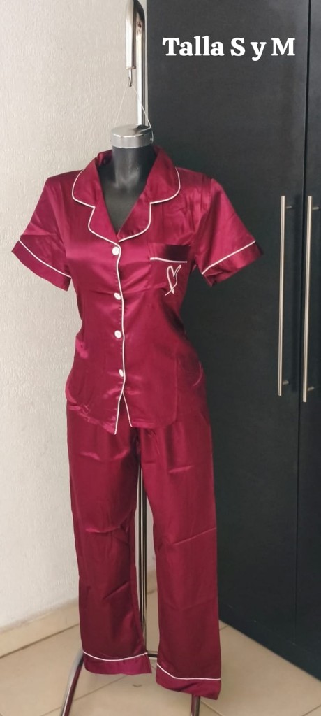 Pijama vino de saten