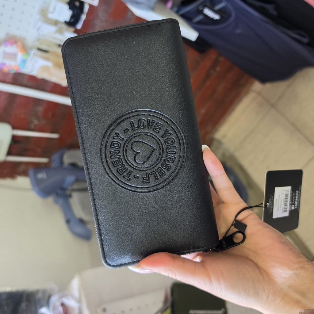 TRENDY billetera negra