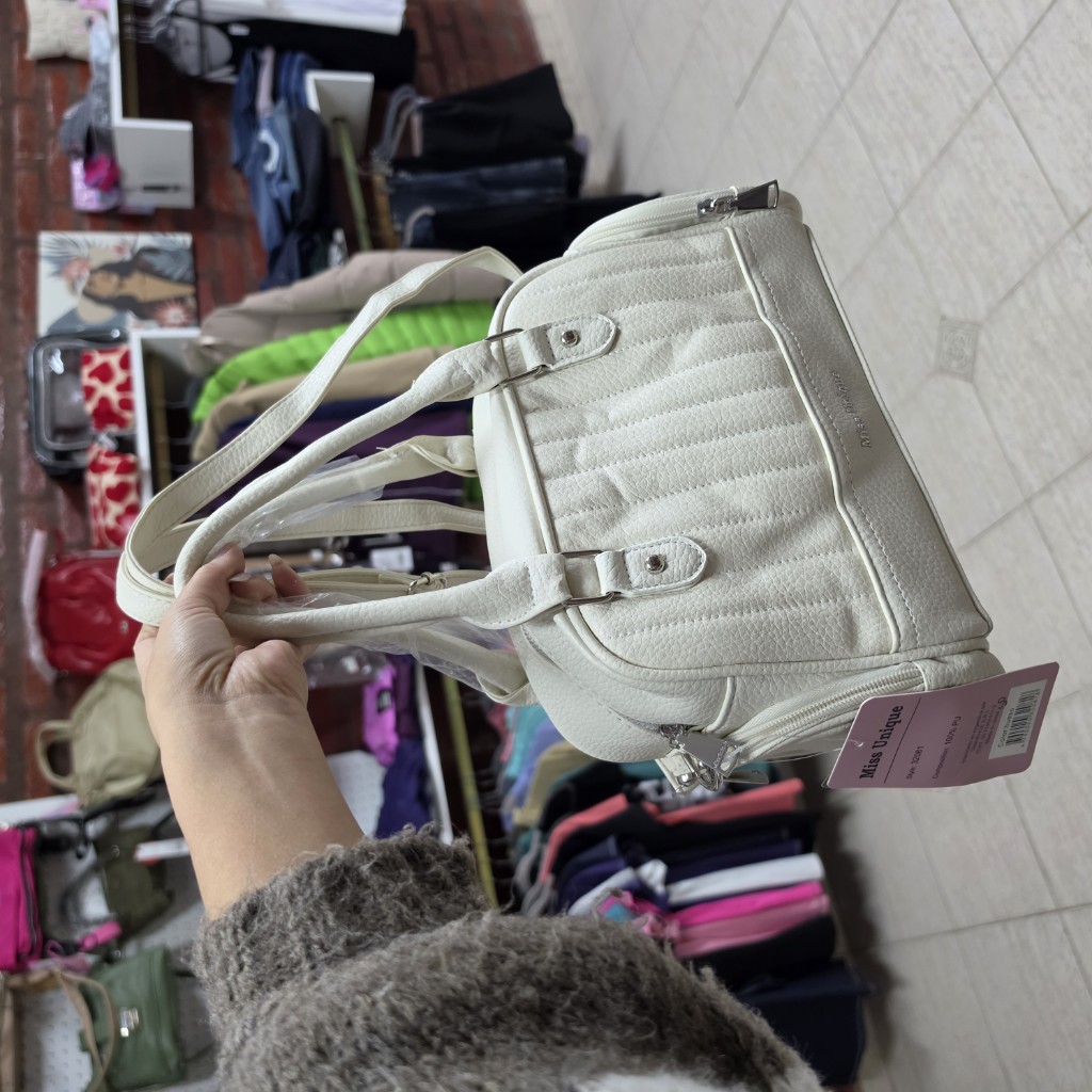 Miss Unique cartera blanca
