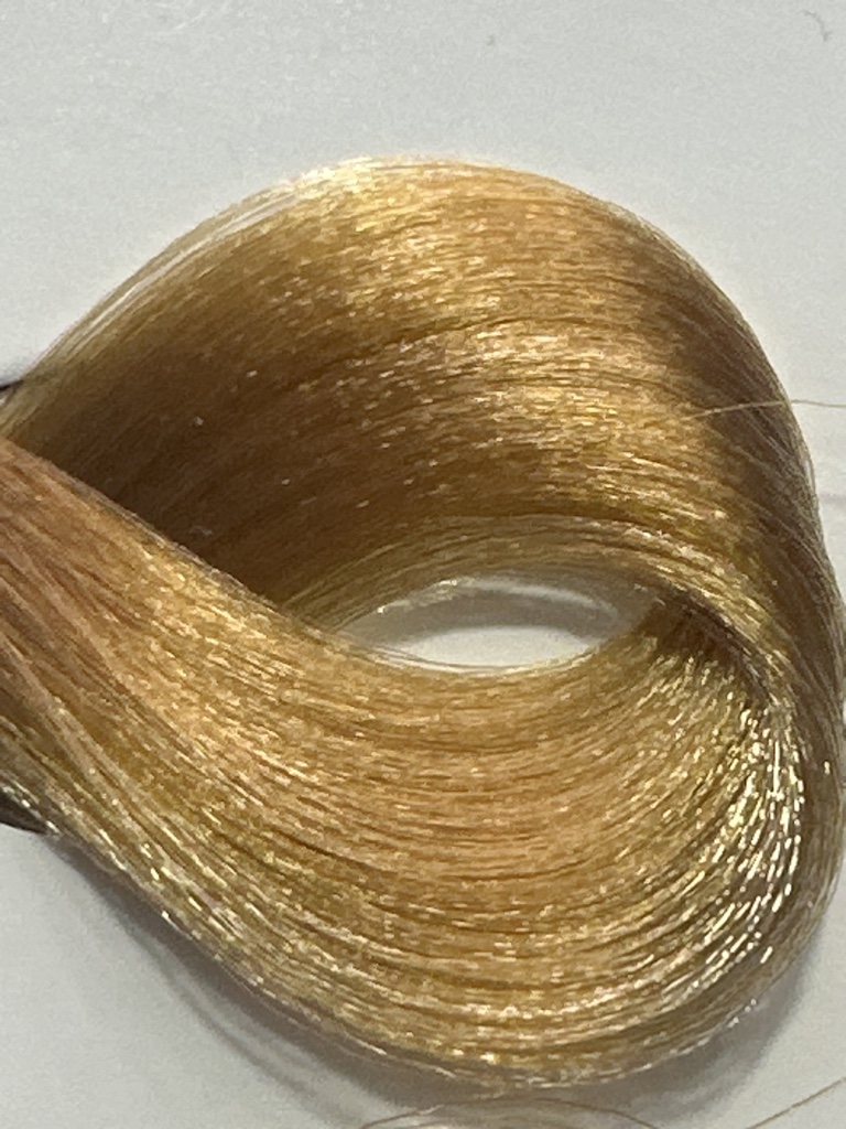 9.3 Atricos rubio clarísimo dorado