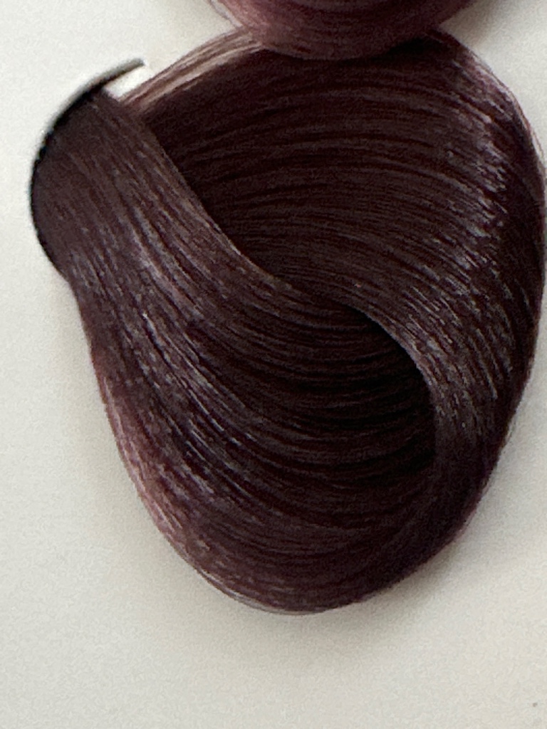 4.7 Atricos castaño violeta