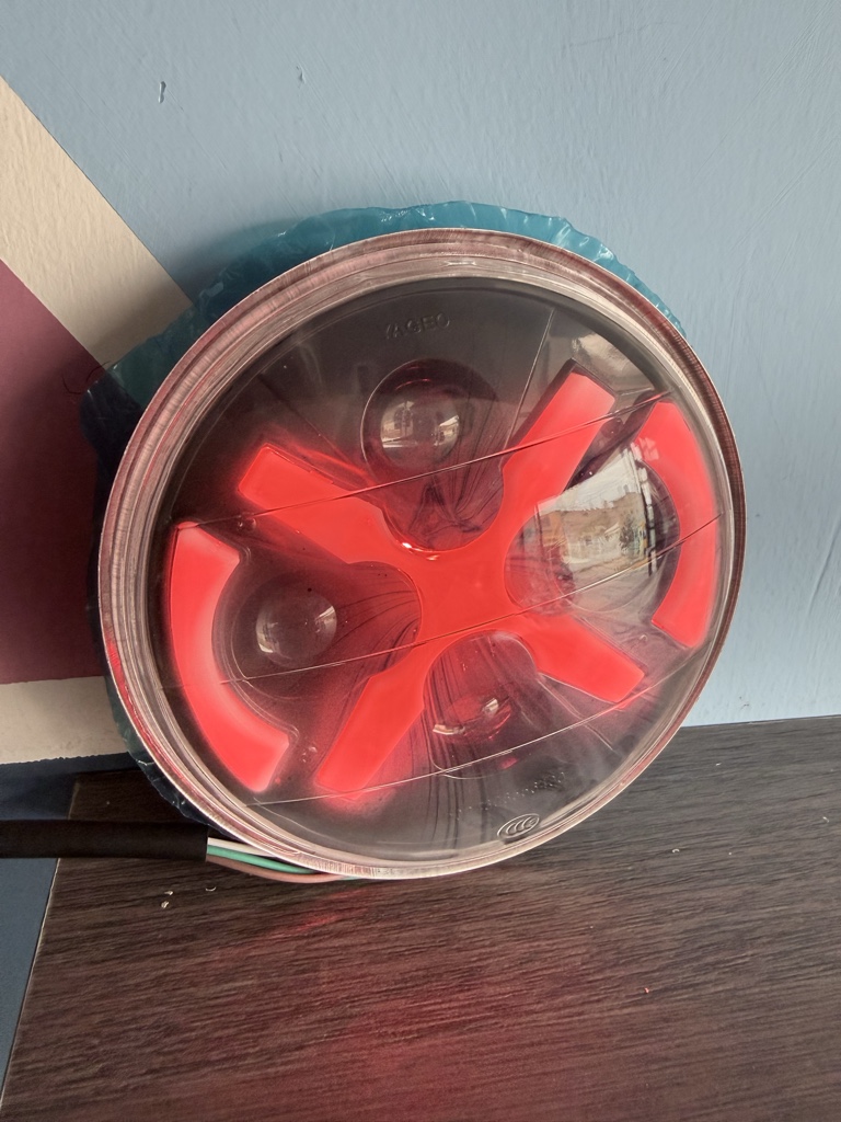Faro delantero equis 4 lupas