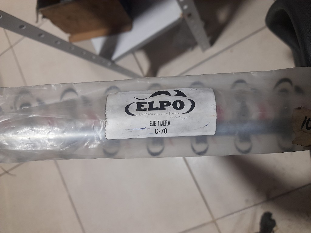 EJE TIJERA C-70
