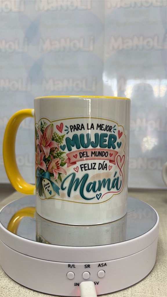 Taza AAA interior Color