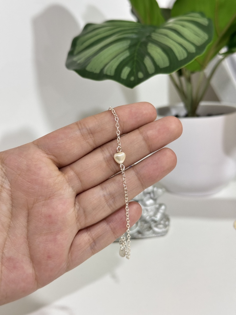 Pulsera con corazón de perla