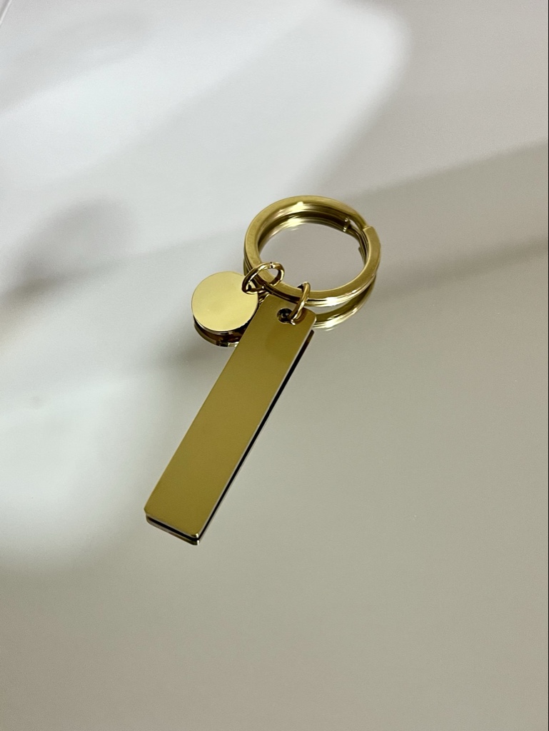Llavero doble personalizado dorado