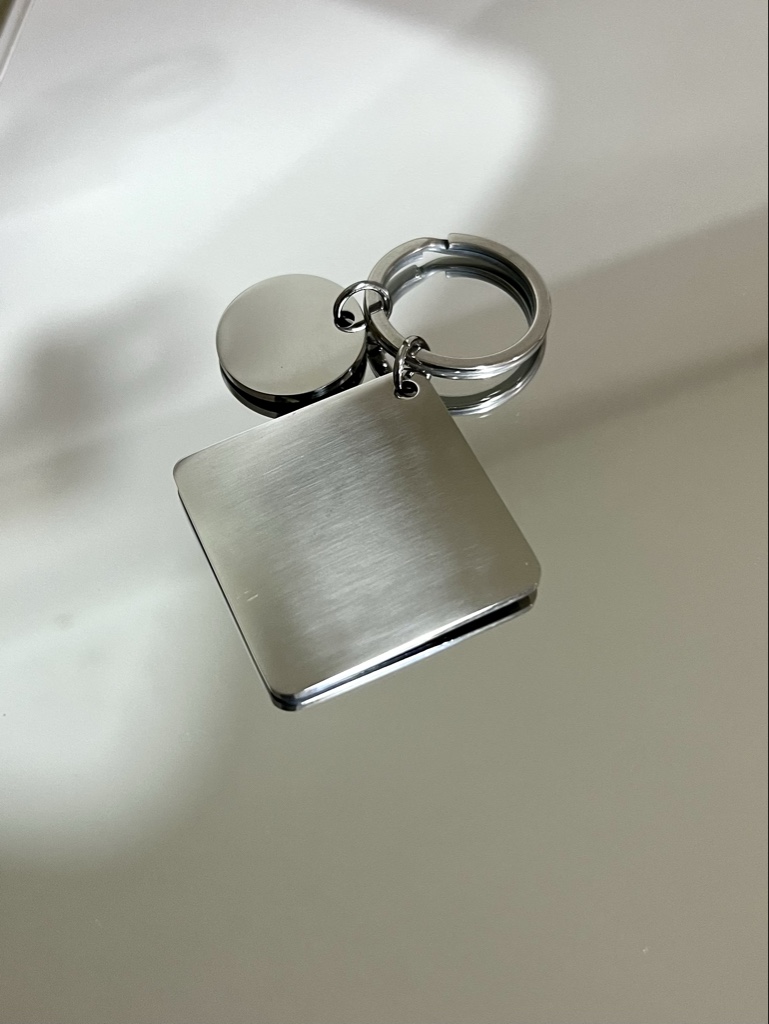 Llavero cuadrado y círculo personalizado