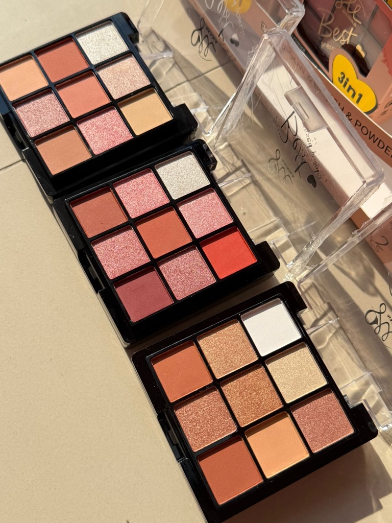 Paleta de sombras nude 3 en 1