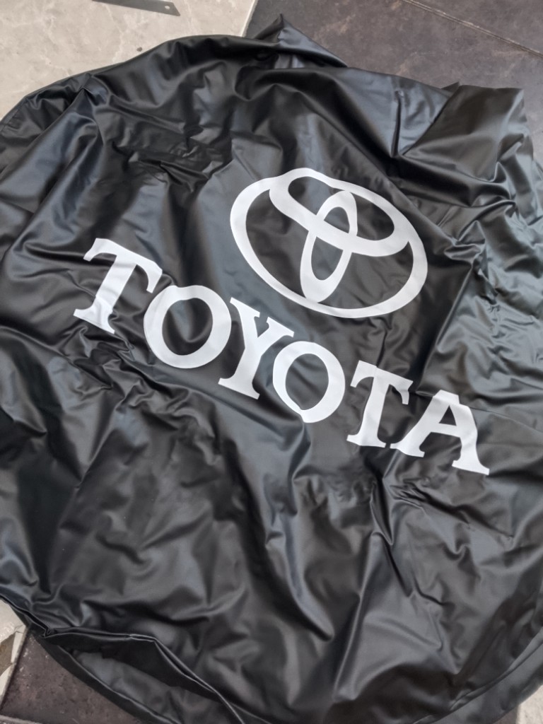 Forro llanta toyota
