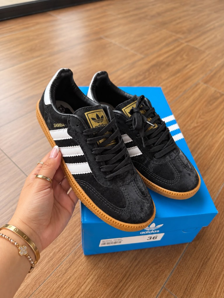Adidas Samba negras clásicas