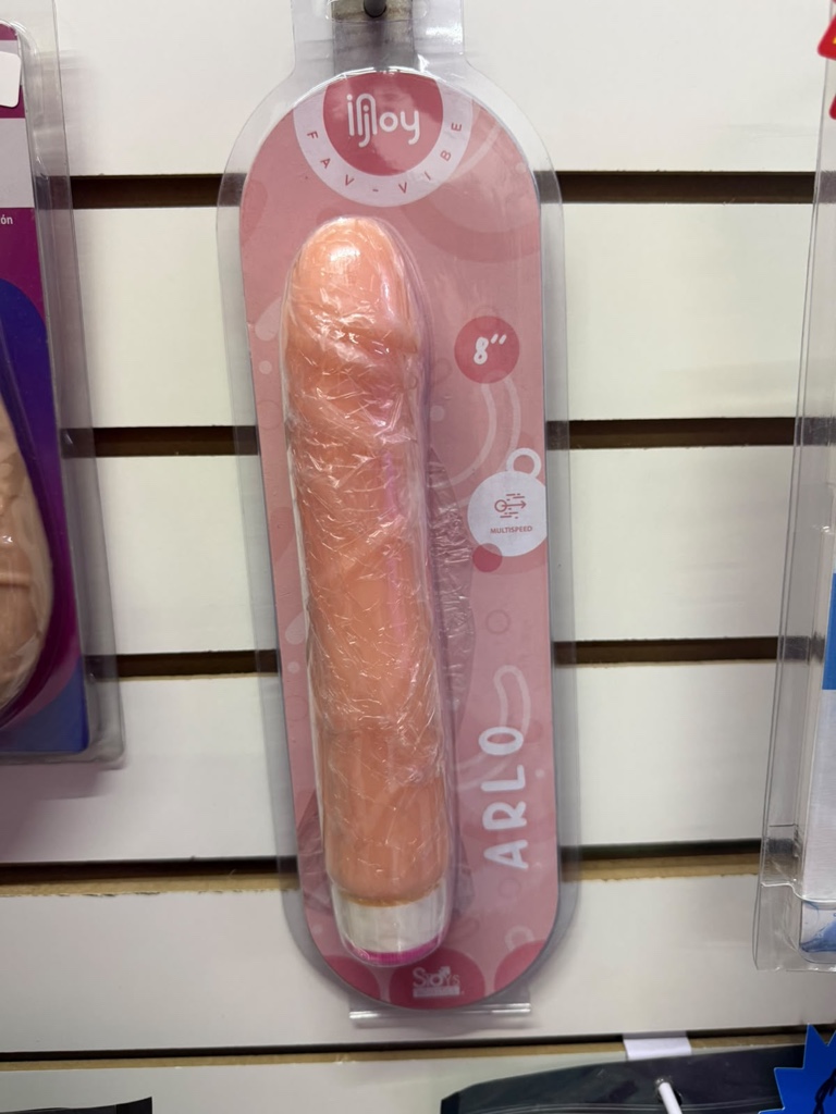 D dildo ARLO