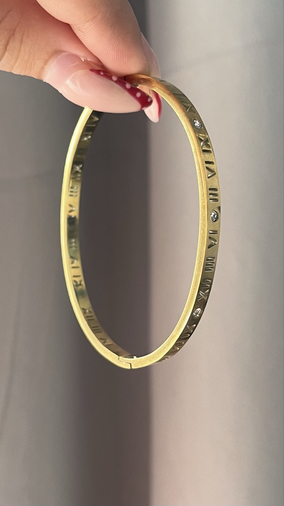 Brazalete número romanos