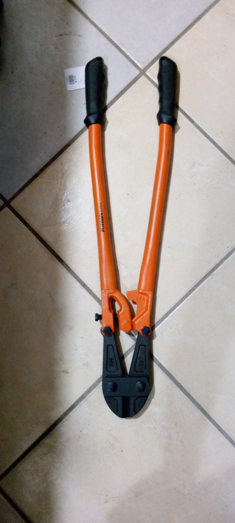 CAIMAN FIXMAN 24