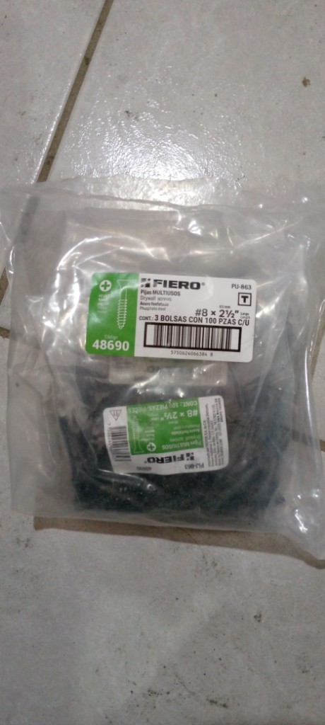 "BOLSA CON 100 TORNILLOS #8 X 2-1/2"" MULTIUSOS, FIERO"