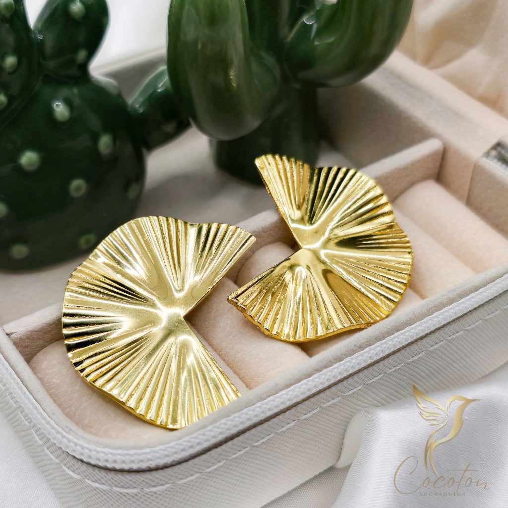 Aretes abanico