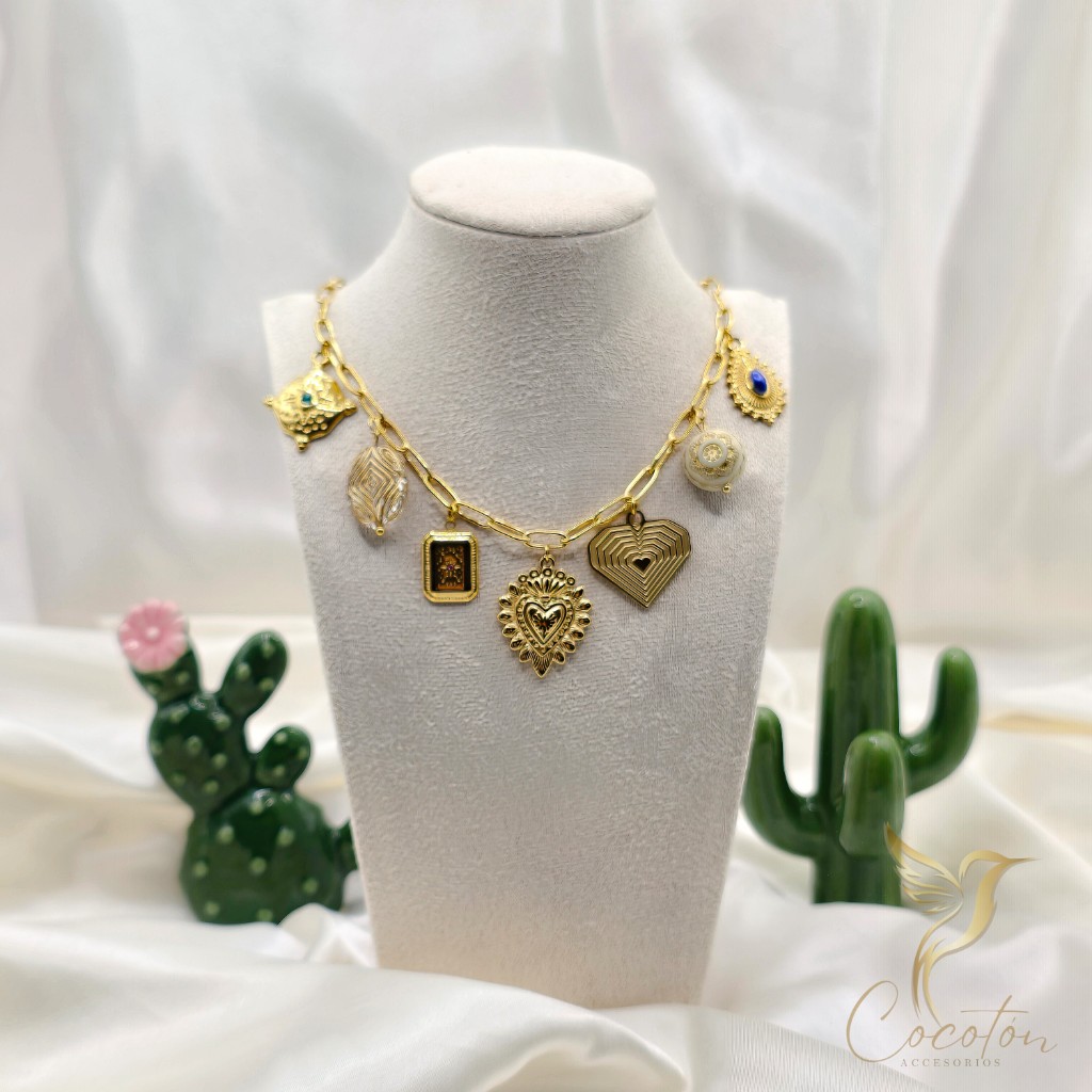 Collar corazón vintage