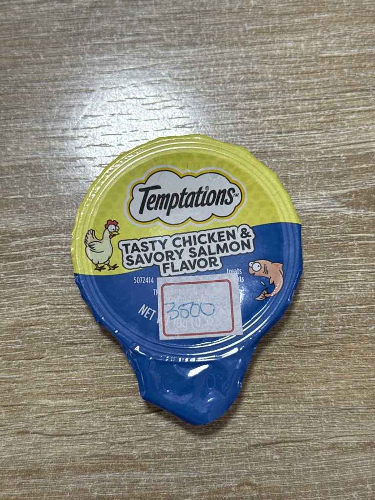 Temptations chicken salmon 10g
