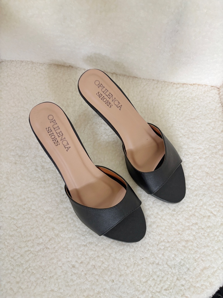 Emma heels