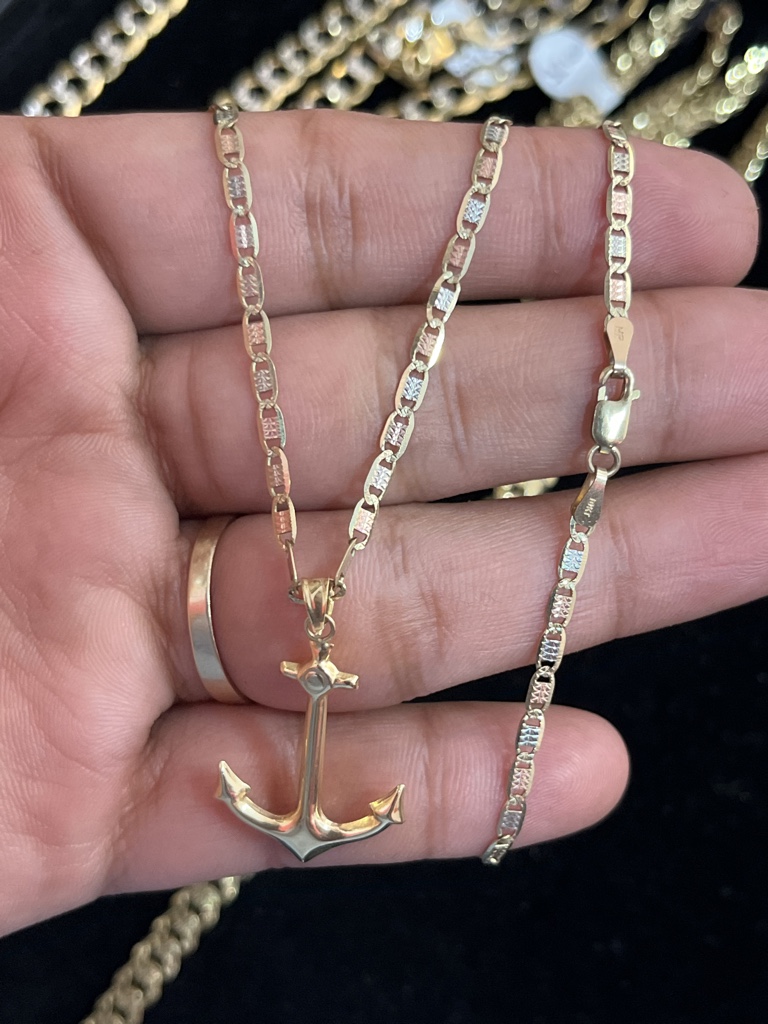 Cadena 3oro con dije de ancla oro 10k
