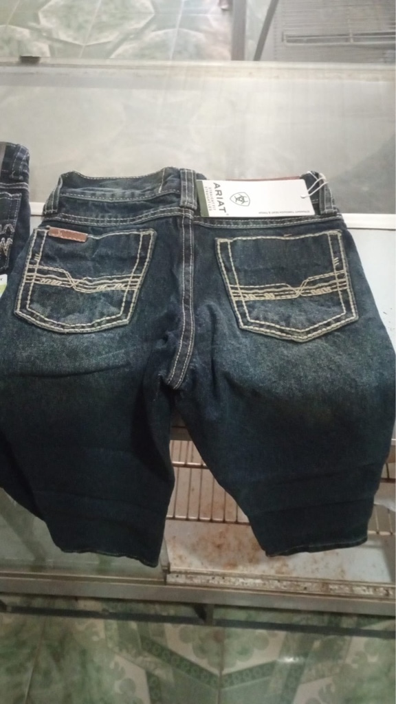Ariat short jeans azul Tamanho 4 ano