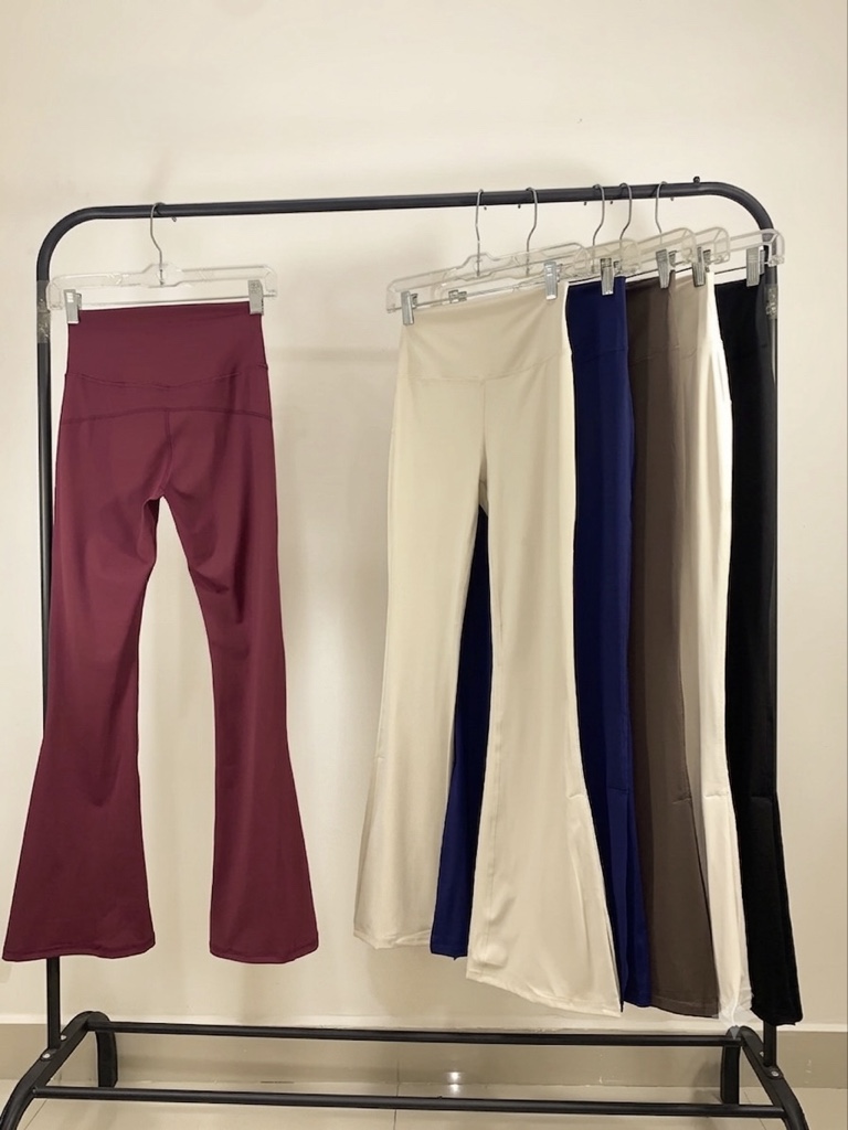 Leggins acampanados 26027