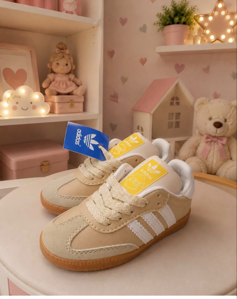 Adidas tenis beige