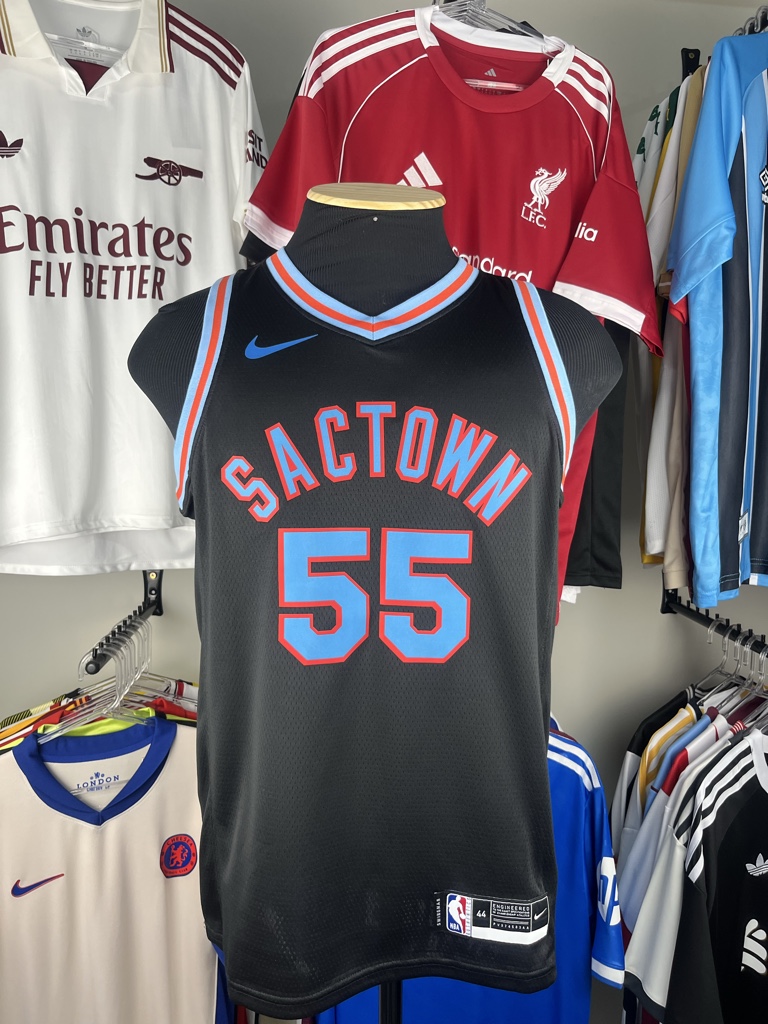 REGATA NBA SACTOWN