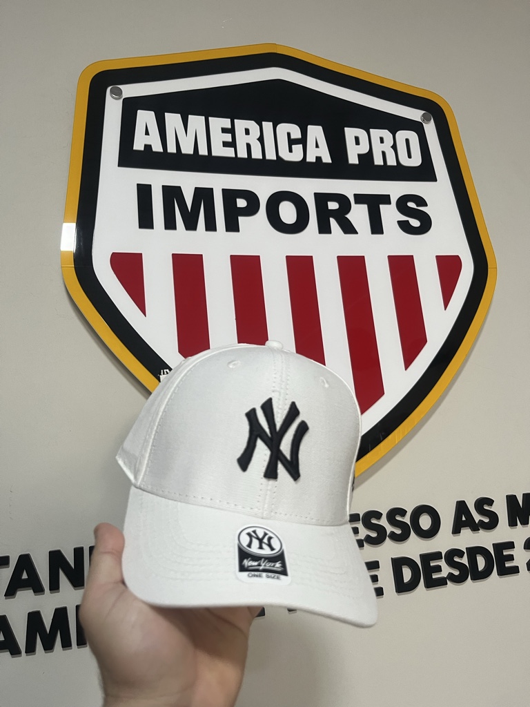 BONÉ NEW ERA BRANCO