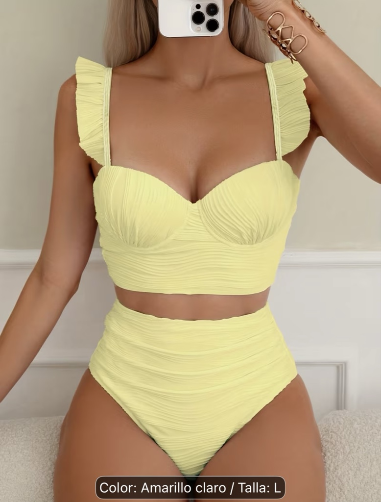 Bikini amarillo con vuelos en mangas