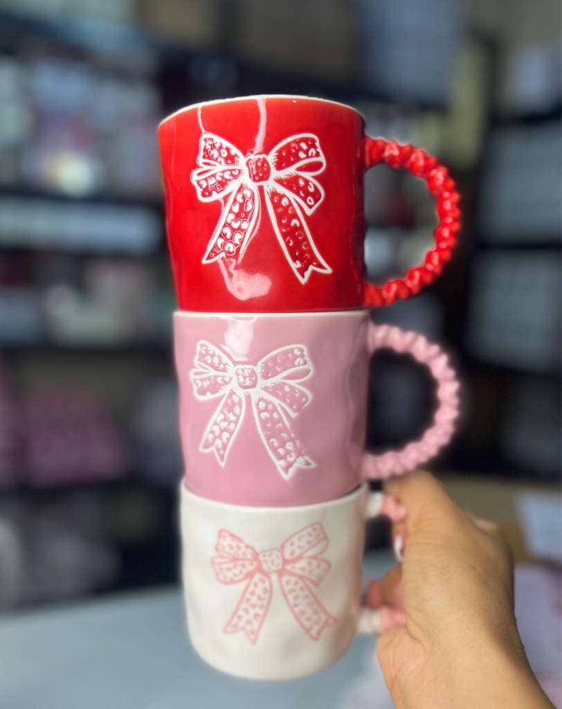 POZUELO COQUETTE  ROSADO, BLANCO Y ROJO