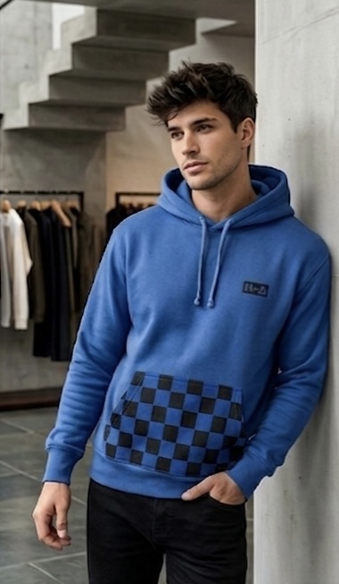 Moletom azul royal com capuz e bolso canguru quadriculado